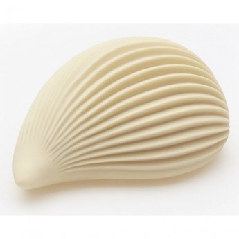 Легкий кремовый вибромассажер TENGA IROHA KUSHI Легкий кремовый вибромассажер TENGA IROHA KUSHI